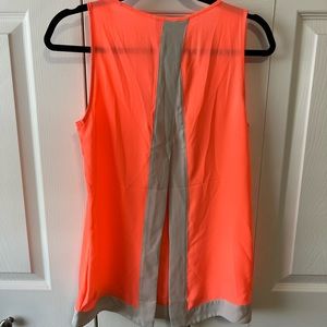 Express split back top